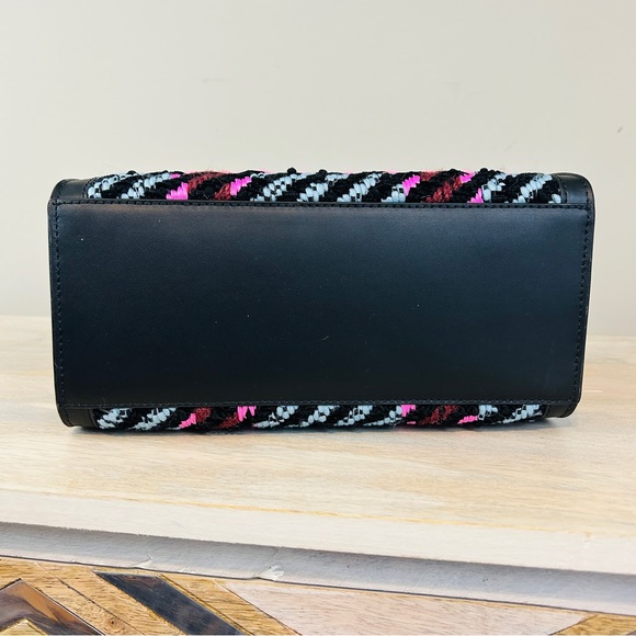 Kate Spade Small Woven Plaid Manhattan Tote, used once! - Picture 6 of 9